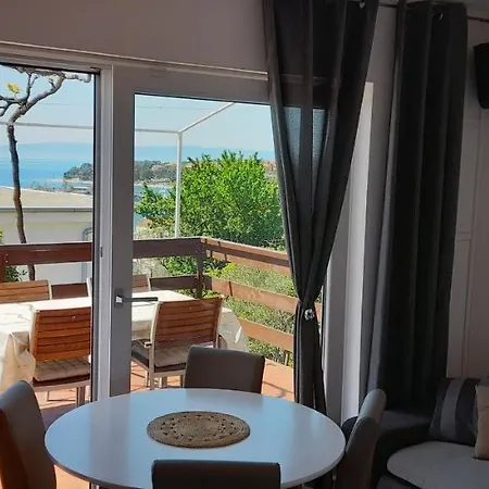 Apartments Boric Cres Exterior photo